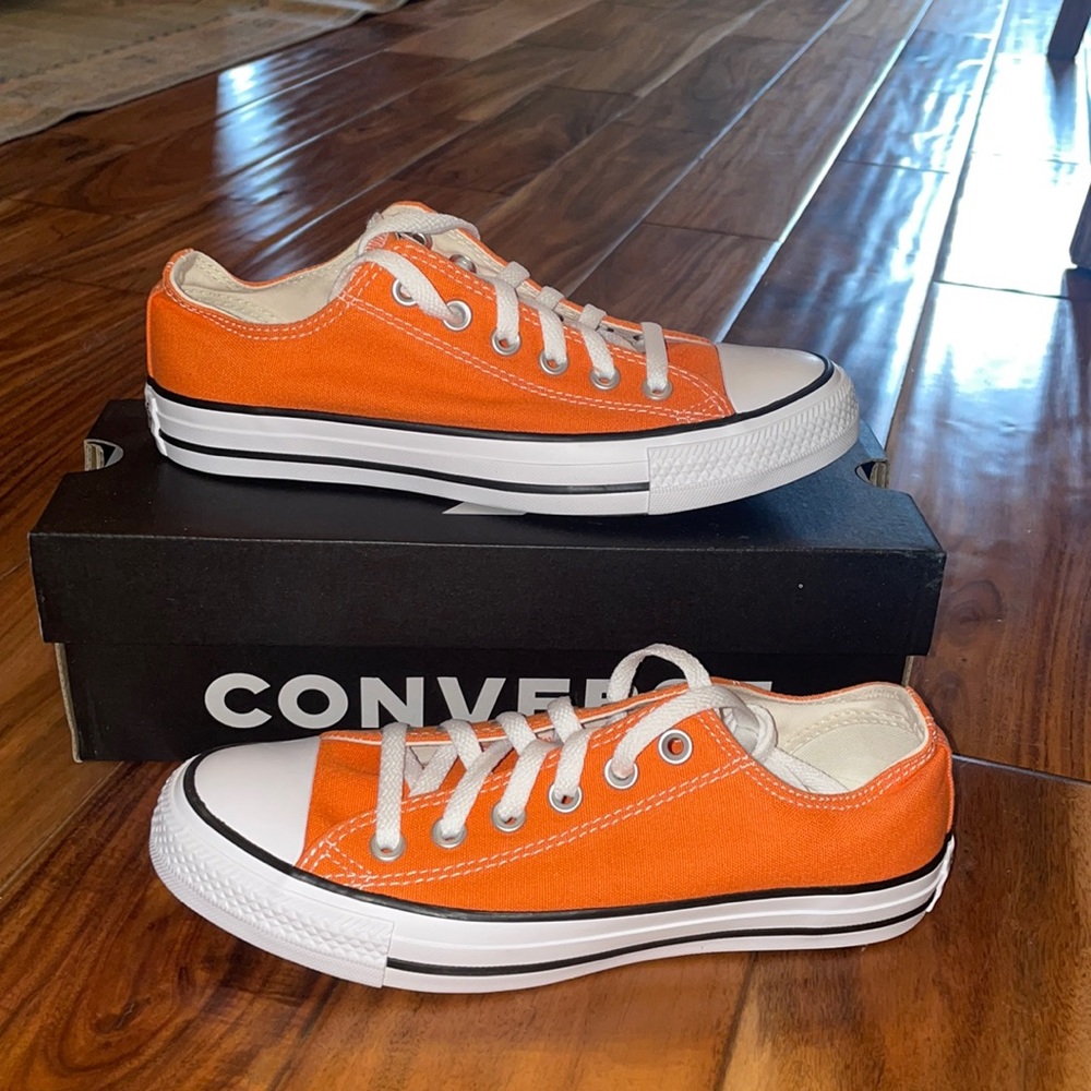 Brand new Orange Converse women’s 7.5
